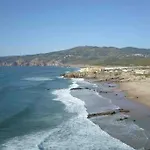 Surf & Nature With Terrace & Yoga Gym Near Guincho 2 To 8 Guests Feriehus Cascais