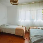 Surf & Nature With Terrace & Yoga Gym Near Guincho 2 To 8 Guests Feriehus Cascais