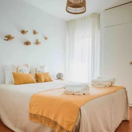 Roots House Cascais