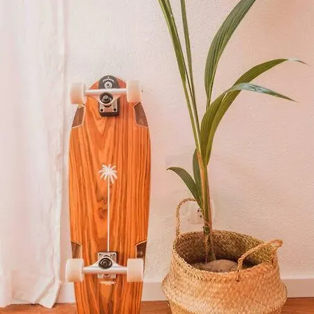 Dom wakacyjny Surf & Nature With Terrace & Yoga Gym Near Guincho 2 To 8 Guests