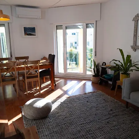 Surf & Nature With Terrace & Yoga Gym Near Guincho 2 To 8 Guests * Cascais