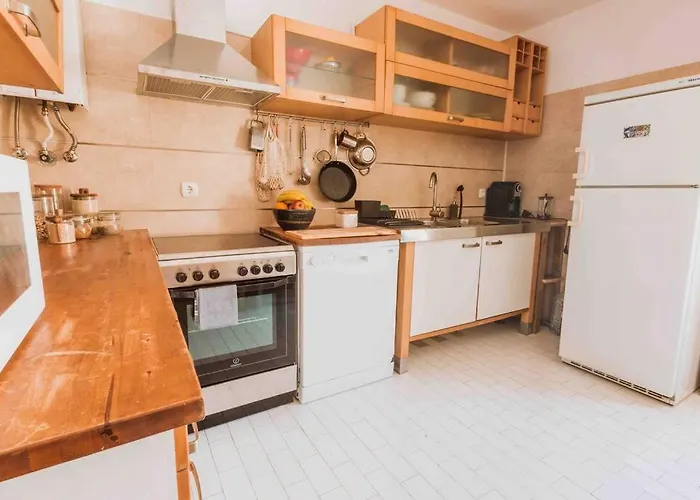 Surf & Nature With Terrace & Yoga Gym Near Guincho 2 To 8 Guests Nyaraló