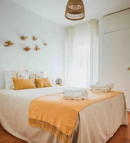 Surf & Nature With Terrace & Yoga Gym Near Guincho 2 To 8 Guests Cascais