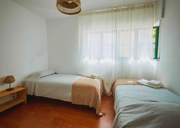 Surf & Nature With Terrace & Yoga Gym Near Guincho 2 To 8 Guests Nyaraló Cascais